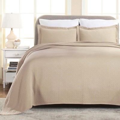 Basketweave Cotton Matelasse Decorative Bedspread and Pillow Sham Set by Blue Nile Mills