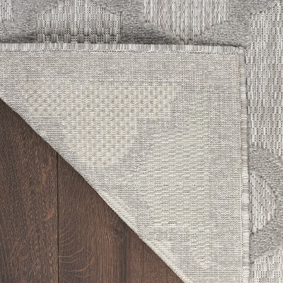 Silver Grey Trellis Synthetic 4' x 6' Easy-Care Area Rug
