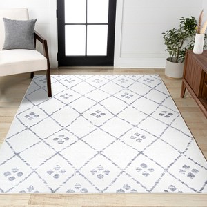 JONATHAN Y Izil Moroccan Geometric Diamond Area Rug - 1 of 4