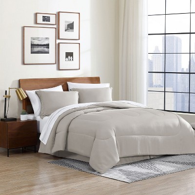 Swift Home | 8-Piece Ultra Soft Solid Bed-In-A-Bag Bedding Set