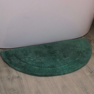 Waterford Collection Cotton Tufted Bath Rug - Home Weavers - 1 of 4