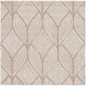 Metro MET425 Hand Tufted Indoor Rugs - Safavieh - 1 of 4