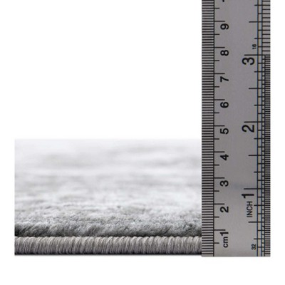 Reversible Easy-Care Gray Synthetic Rectangular Rug
