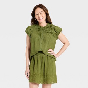 Women's Ruffle Short Sleeve Blouse - Universal Thread™ Green L : Target