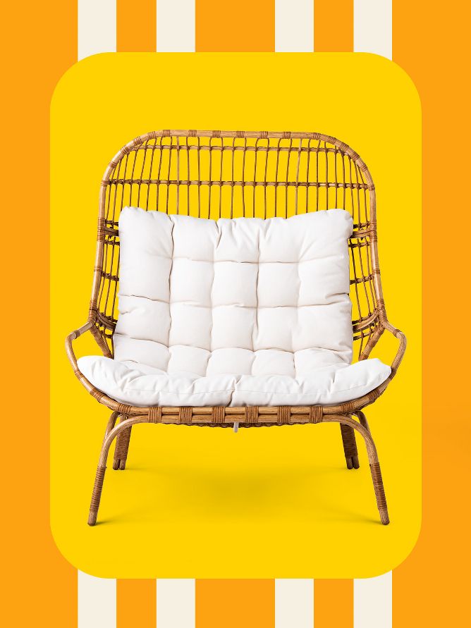 Outdoor living garden