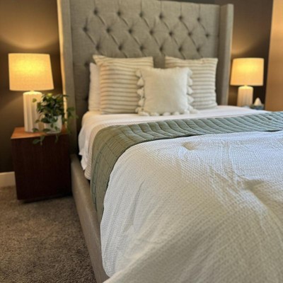 Guest review image 1 of 2, zoom in