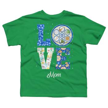 Boy's Design By Humans Love Mom Passover Decorations By Dtam2022 T-Shirt