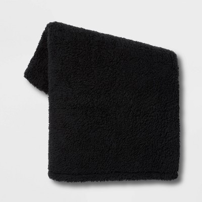 Sherpa Throw Blanket Black - Room Essentials™