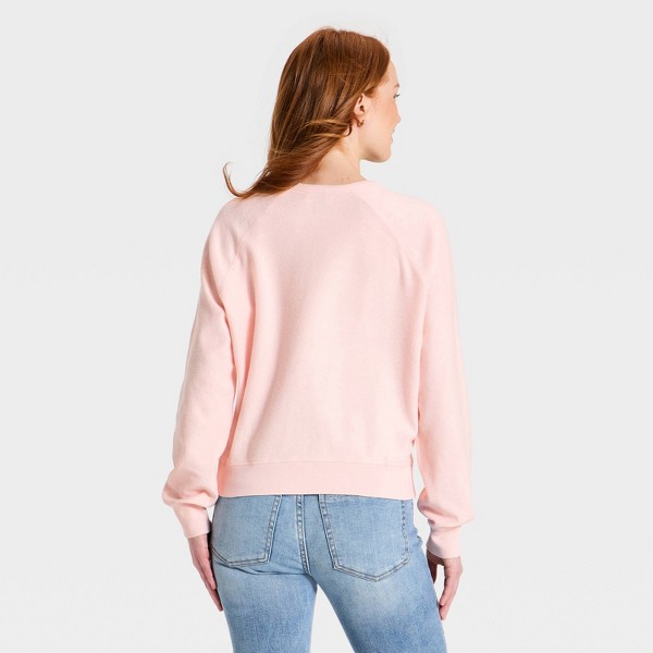 Sudadera con manga raglán y puños para mujer - Universal Thread™ rosa 2