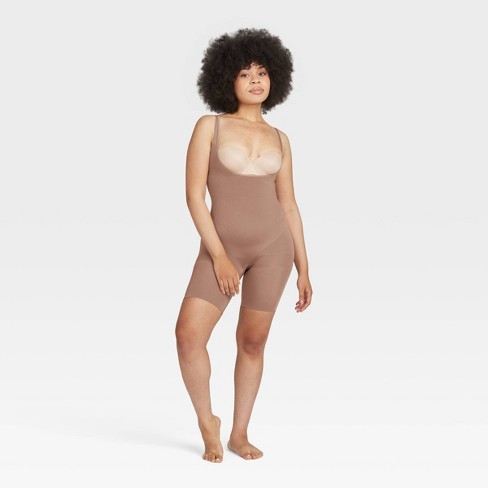 ASSETS by SPANX Women's Flawless Finish Plunge Bodysuit - Beige XL