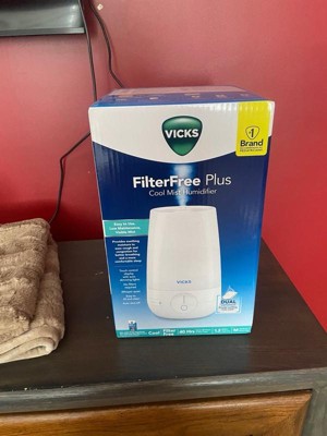 Vicks Filter-Free Ultrasonic Humidifier. #1 Brand Recommended by  Pediatricians*. 1.2 Gal Ultrasonic cool mist humidifier for medium to large  Bedrooms