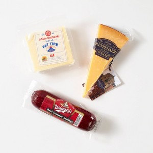 Gourmet Dash Charcuterie Beer Pairing Selection Party Platter - 19.7oz - 1 of 2