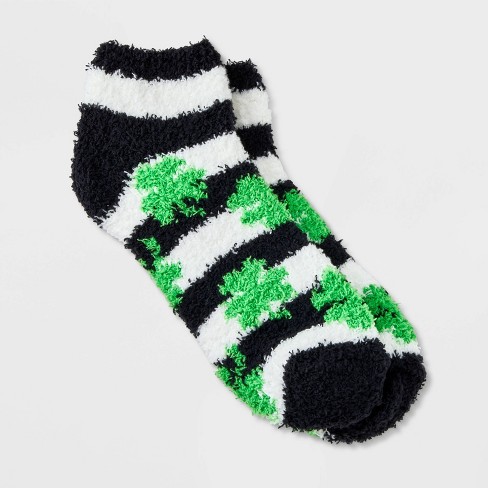 Women's Striped Shamrocks St. Patrick's Day Cozy Low Cut Socks -  Black/white/green 4-10 : Target
