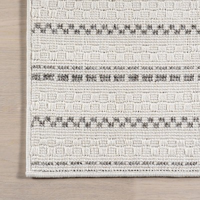 Cream Geometric Pattern Synthetic Indoor/Outdoor Area Rug 4' x 6'