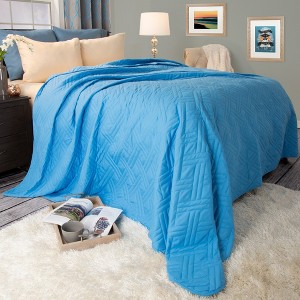 Solid Color Bed Quilt (Full/Queen) Blue - Yorkshire Home, Bright Blue