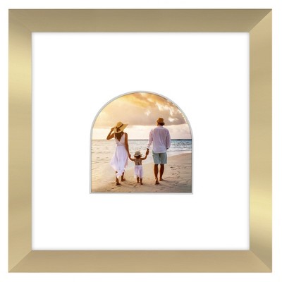 Americanflat Picture Frame with Oval Mat Insert and Shatter-Resistant Glass - Signature Collection - Photo Frame for Wall Display