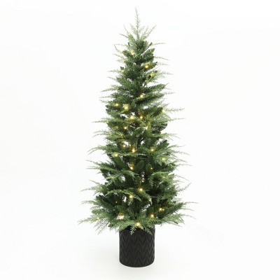 LuxenHome 5Ft Pre-Lit Green Artificial Christmas Tree Decoration Potted