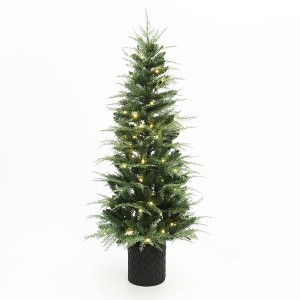 LuxenHome 5Ft Pre-Lit Green Artificial Christmas Tree Decoration Potted - 1 of 4