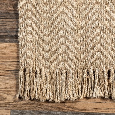 Handwoven Natural Jute 3'x5' Area Rug with Fringe Detail - Brown