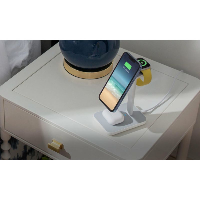 Twelve South HiRise 3-in-1 Magnetic Charging Station for MagSafe iPhones, AirPods and Apple Watch 5 ft USB-C Cable White, 2 of 7