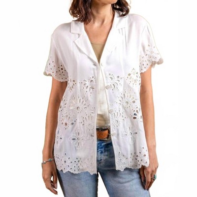 Women's Woven Crepe Eyelet Short Sleeve Camp Shirt - PAPARAZZI