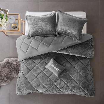 Intelligent Design 4pc King/California King Alyssa Velvet Quilted Diamond Ultra Soft Comforter Set Gray