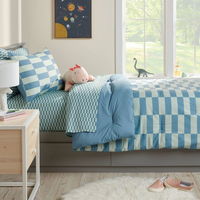 Kids' Comforter Set Checkers - Pillowfort™, 3 of 6