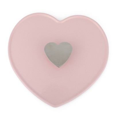 Pink Heart-Shaped 2-Quart Enameled Cast Iron Dutch Oven