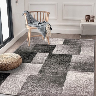 Rectangular Gray Easy Care Stain-Resistant Area Rug