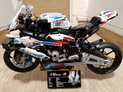 LEGO Technic 42130 BMW M 1000 RR Motorbike Model Kit