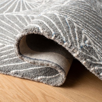 Elegant Gray Wool Handmade Tufted Runner Rug - 27" x 6"