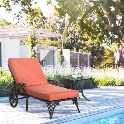 Wine Red Aluminum Adjustable Outdoor Chaise Lounge with Side Table