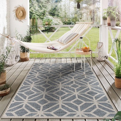 Blue and Beige Geometric 5' x 7' Indoor/Outdoor Area Rug