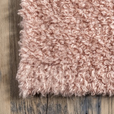 Easy-Care Reversible Pink Shaggy Sheepskin Synthetic Rug 3' x 5'