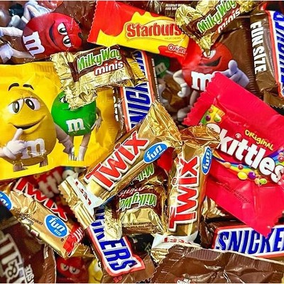 West End Foods 10 Pounds Bundle with Twix, Snickers, Milky Way, M&M's Milk Chocolate, Skittles, and More