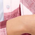 maroon red white plaid