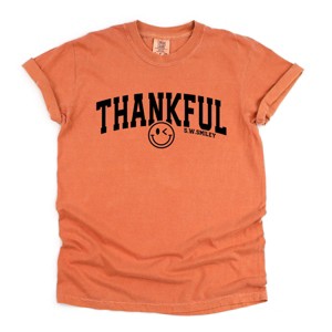 S.W.Smiley Thankful Varsity Arched - Women's Garment Dyed Graphic T-Shirt - 1 of 4