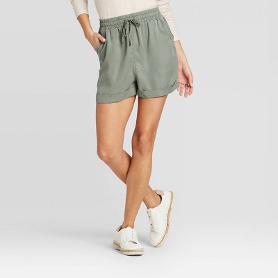 universal thread bermuda shorts