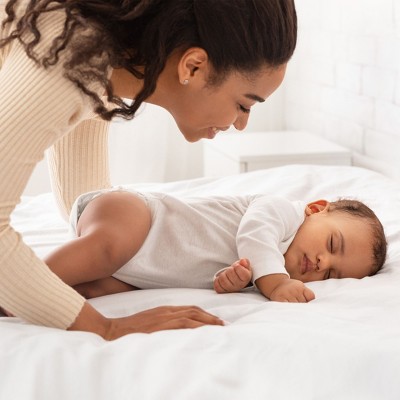 Queen Size White Bamboo Waterproof Mattress Protector