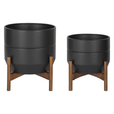Dolbry Mid-Century Black and Walnut Freestanding Metal Planter Set