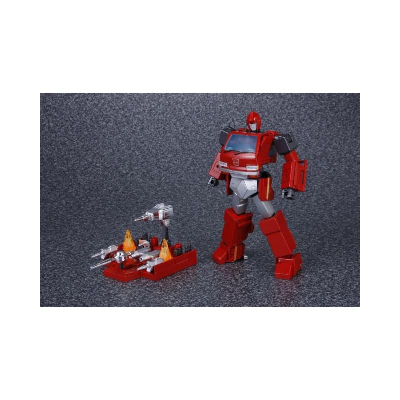 MP-27 Ironhide | Transformers Masterpiece Action figures, 3 of 7