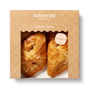 Almond Croissant - 4ct - Favorite Day™