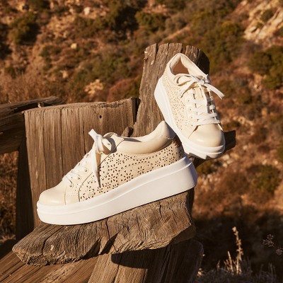 Женские кроссовки Yellow Box Women's Everlie Flatform Sneaker - Yellow Box™ - Natural - 6.5 — фото 4
