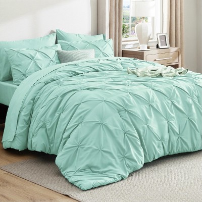 Bedsure Comforter Set – Solid Diamond Pintuck Design Bedding, Elegant and Soft Bed in a Bag for All Seasons