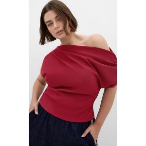 Women's Plus Size Imani Off Shoulder Top - cherry | CITY CHIC - 1 of 4