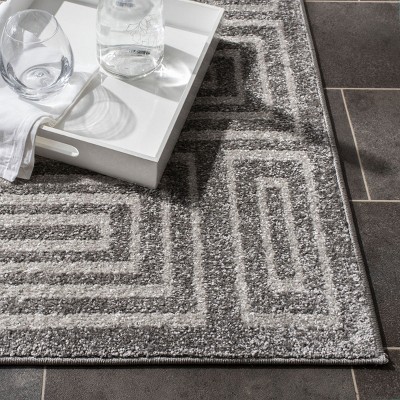 Gray Rectangular Hand-Knotted Stain-Resistant Area Rug 8' x 10'