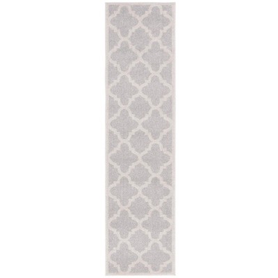 Amherst AMT423 Power Loomed Indoor Rug -Safavieh