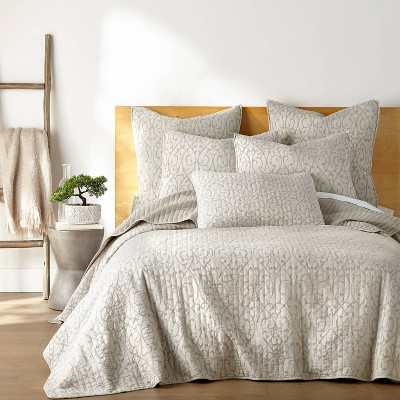 King Marta Quilt Set Taupe - Homthreads: Polyester Jacquard Bedding ...