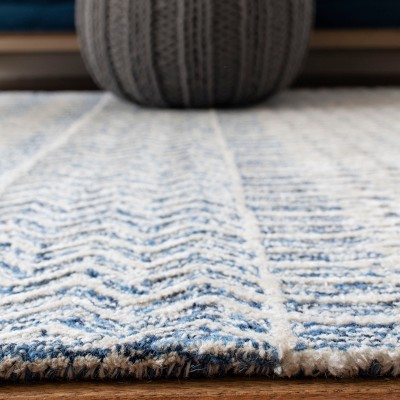 Navy and Ivory Hand-Tufted Wool Geometric Area Rug 3' x 5'