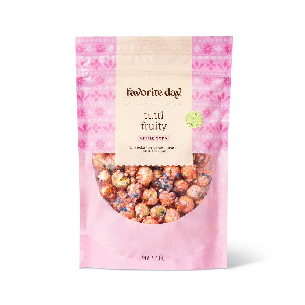 Upc 085239952467 - Spring Pink Strawberry Kettle Corn With Candy - 7oz 